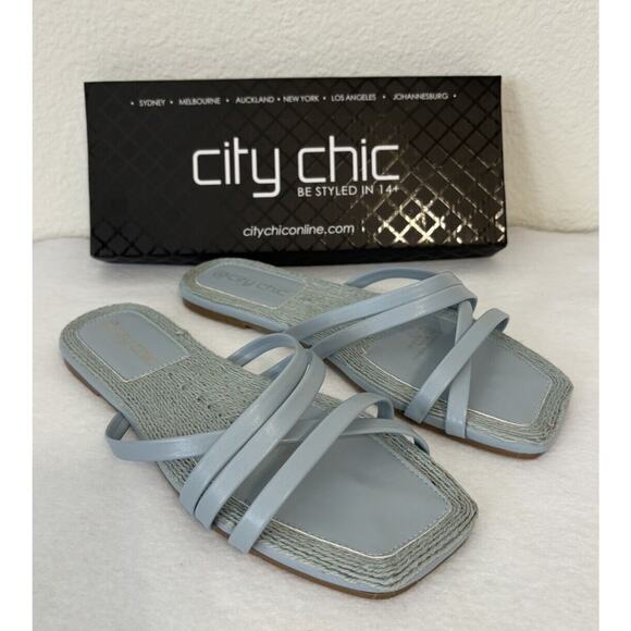 City Chic Sandals Women's 10 Light Blue Delia Slides Strappy Summer New in Box - Picture 1 of 7
